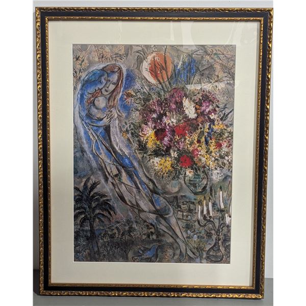 Framed Les Amoureux en Gris Print by Marc Chagall