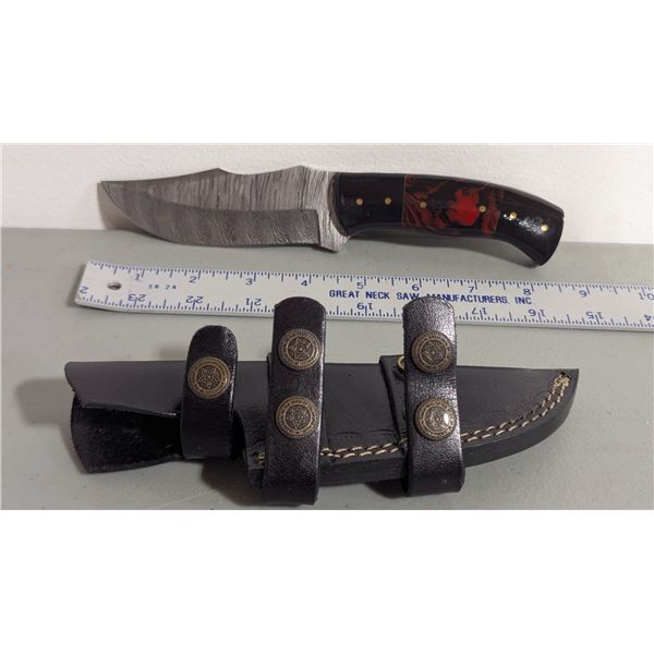 Damascus Steel Knife w/ Sheath