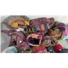 Image 4 : Lot of Assorted Yarn & Yarn Crafts