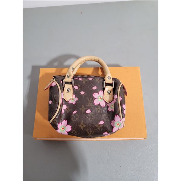 Louis Vuitton Hand Bag
