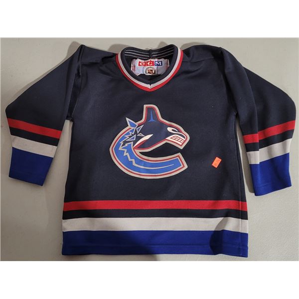 VTG CCM Kids Canucks Jersey 16