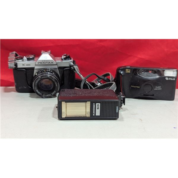 Asahi Pentax K1000 Camera, Fuji DL-35 compact camera and Kakonet Electronic Flash