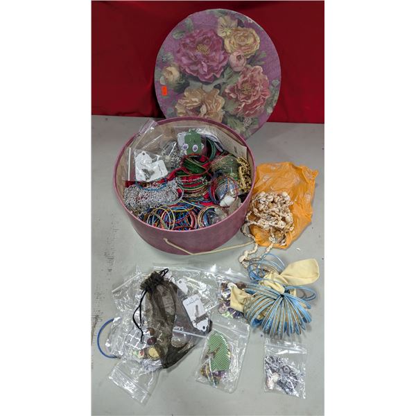 Jewelry Lot: Bangles and Assorted Jewelry
