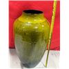 Image 4 : Green Glazed Vase