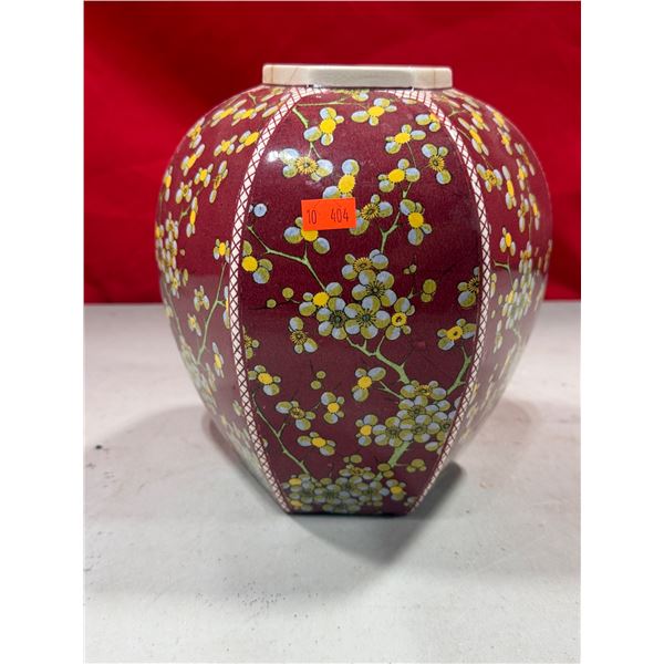 Royal Doulton Vase Made in England