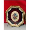Image 4 : 2 Ornately Framed Needlepoint Pieces & 2 VTG Frames