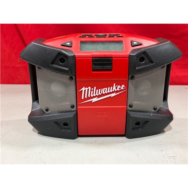 Milwaukee Jobsite Radio
