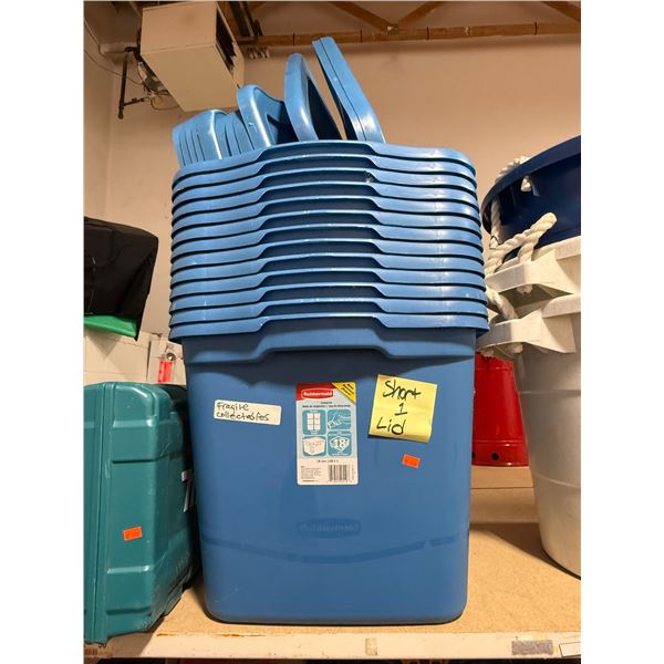 Lot of Rubermaid Storage Bins w/ Lids (Short 1 Lid)