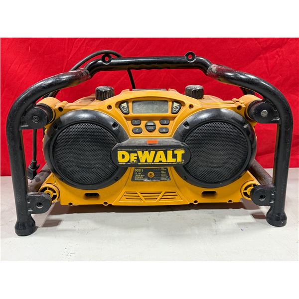 Dewalt Work Site Radio/Charger
