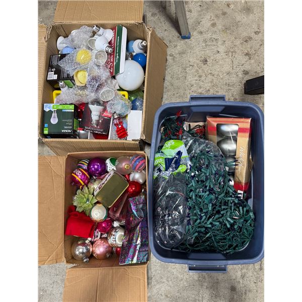 Lot of Assorted VTG Christmas Ornaments & Decor