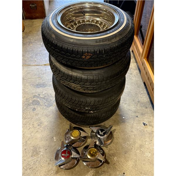 4 Spoke/Wire Wheels & Roadster Center Caps