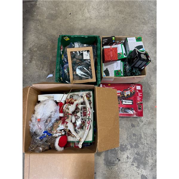 Lot of Assorted Christmas Lights & Decor