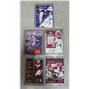 Image 1 : 5 Sports Cards (3 Autographed)