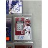 Image 4 : 5 Sports Cards (3 Autographed)