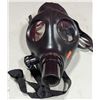 Image 1 : Black Gas Mask