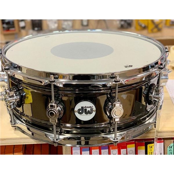 DW Drums - Design Series Snare 5.5x14 Black Nickel Over Brass DDSD5514BNCR