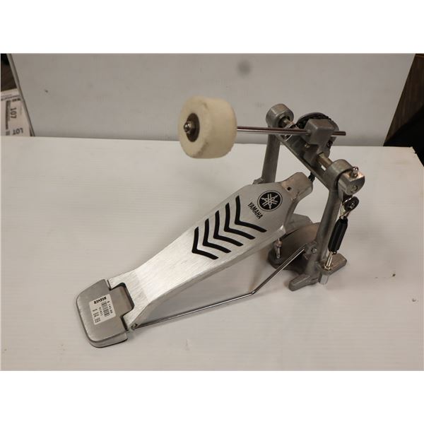 Yamaha - Single Bass Drum Pedal with Single Chain Drive FP7210A