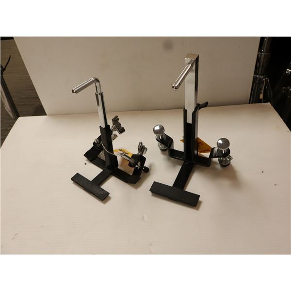 LOT OF 2pcs OF ASSORTED GAJATES (COWBELL HOLDERS)