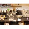 Image 1 : LOT OF ASSORTED ITEMS