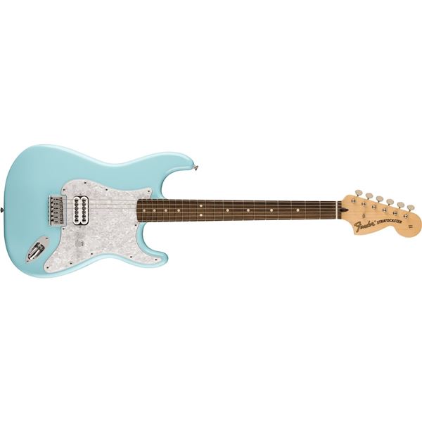 Fender - Limited Edition Tom DeLonge Stratocaster® - Rosewood Fingerboard - Daphne Blue 014-8020-304