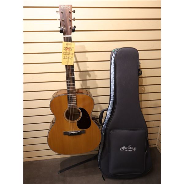 Martin (C.F. Martin & Co.) - 000E Retro Plus Mahogany
