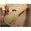 Image 1 : BOUCHER ACCOUSTIC GUITAR HARD SHELL CASE