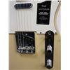 Image 2 : G FENDER TELE VN3 RW VBL 0149270307