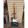Image 1 : Squier - Classic Vibe™ Custom Esquire® - Laurel Fingerboard - Parchment Pickguard - Sherwoo