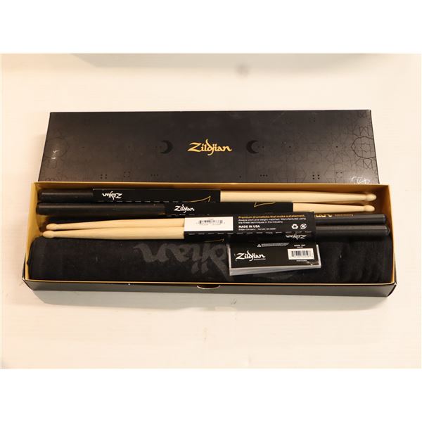 Lot of 2: Zildjian - DIP Series Drumsticks 5A DIP Pack 4 Pair with Towel & Drumkey SDSP247