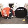 Image 1 : LOT OF 2 ASSORTED TAMAHA 22" BASS DRUMHEADS