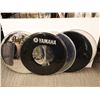 Image 1 : LOT OF 4 ASSORTED 24" BASS DRUMHEADS