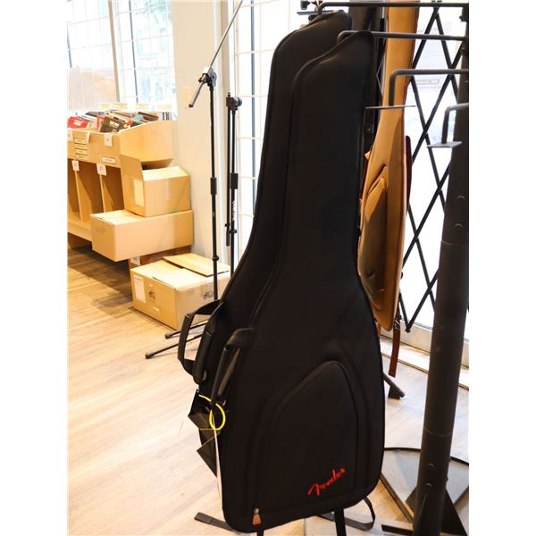 LOT OF 2 ASSORTED FENDER ELECTRIC GUITAR GIG BAGS