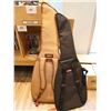 Image 2 : LOT OF 2 ASSORTED FENDER ELECTRIC GUITAR GIG BAGS