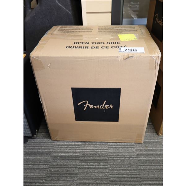 Fender - Rumble 40 V3 237-0300-000