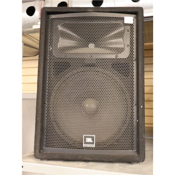 USED PA JBL JRX212 TELQUEL
