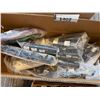 Image 4 : LOT OF ASSORTED REEDS-REED HOLDERS-MOUTHPEICE COVERS)