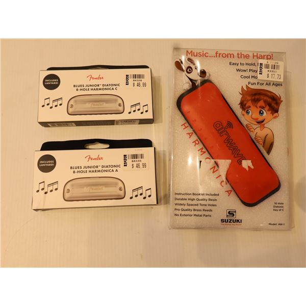 LOT OF 2 ASSORTED FENDER HARMONICAS & AIRWAVE INSTRUCTION BOOKLET