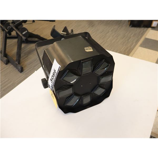 USED LIGHT CHAUVET SWARM 4 TELQUEL