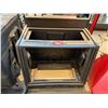 Image 1 : PORTABLE PLASTIC RACKMOUNT WITH COVER
