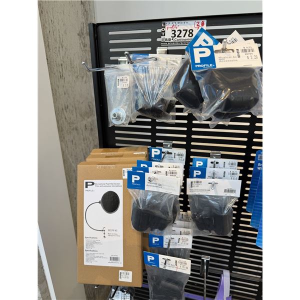 LOT OF 30pcs OF ASSORTED PROFILE  MICROPHONE ACCESSORIES