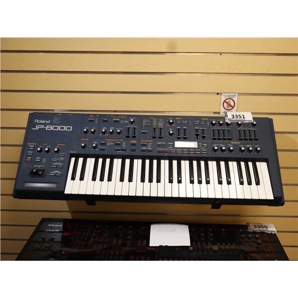 USED K ROLAND JP8000 49 TELQUEL