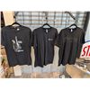 Image 1 : LOT OF 3 ASSORTED T-SHIRTS (MEDIUM)