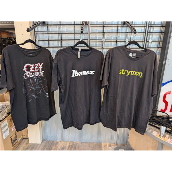 LOT OF 3 ASSORTED T-SHIRTS (XL)