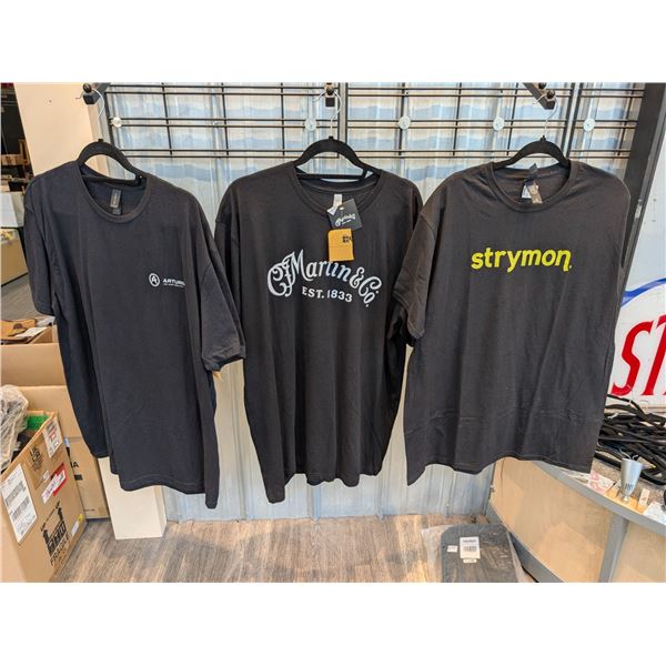 LOT OF 3 ASSORTED T-SHIRTS (XL)