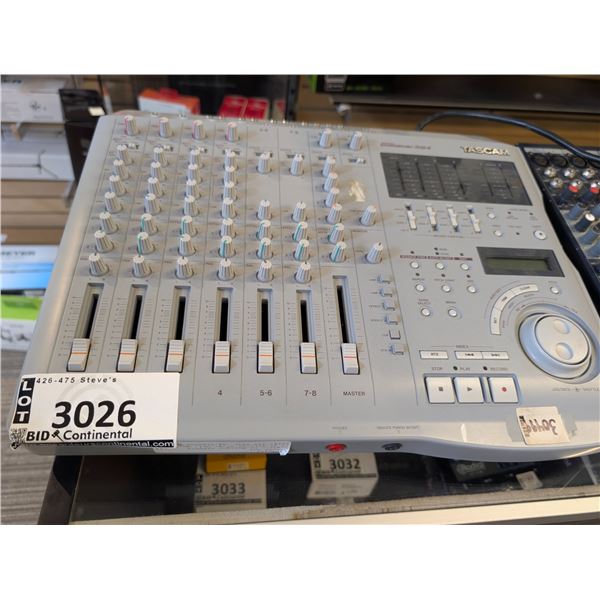 ***USED*** TASCAM DIGITAL PORTABLE STUDIO 564