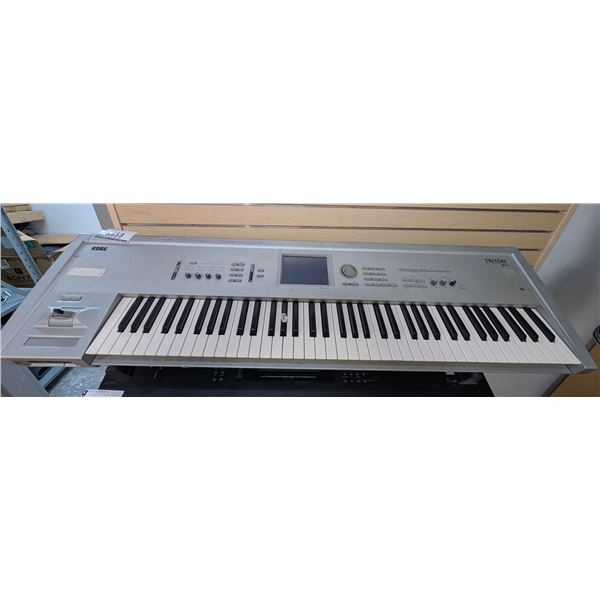***USED*** KORG TRITON PRO MUSIC WORKSTATION