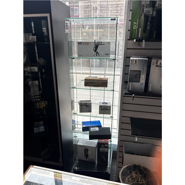 GLASS DISPLAY 18"x18"x72" -(EMPTY)