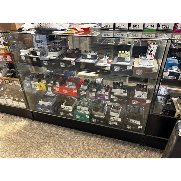 GLASS DISPLAY COUNTER 48"x18"x38" -(EMPTY)