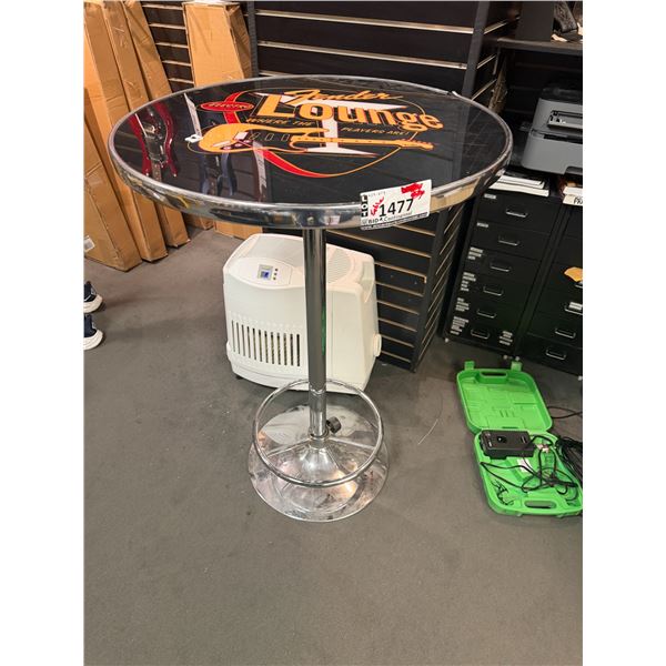 FENDER BISTRO TABLE 28"x41"