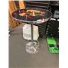 Image 1 : FENDER BISTRO TABLE 28"x41"